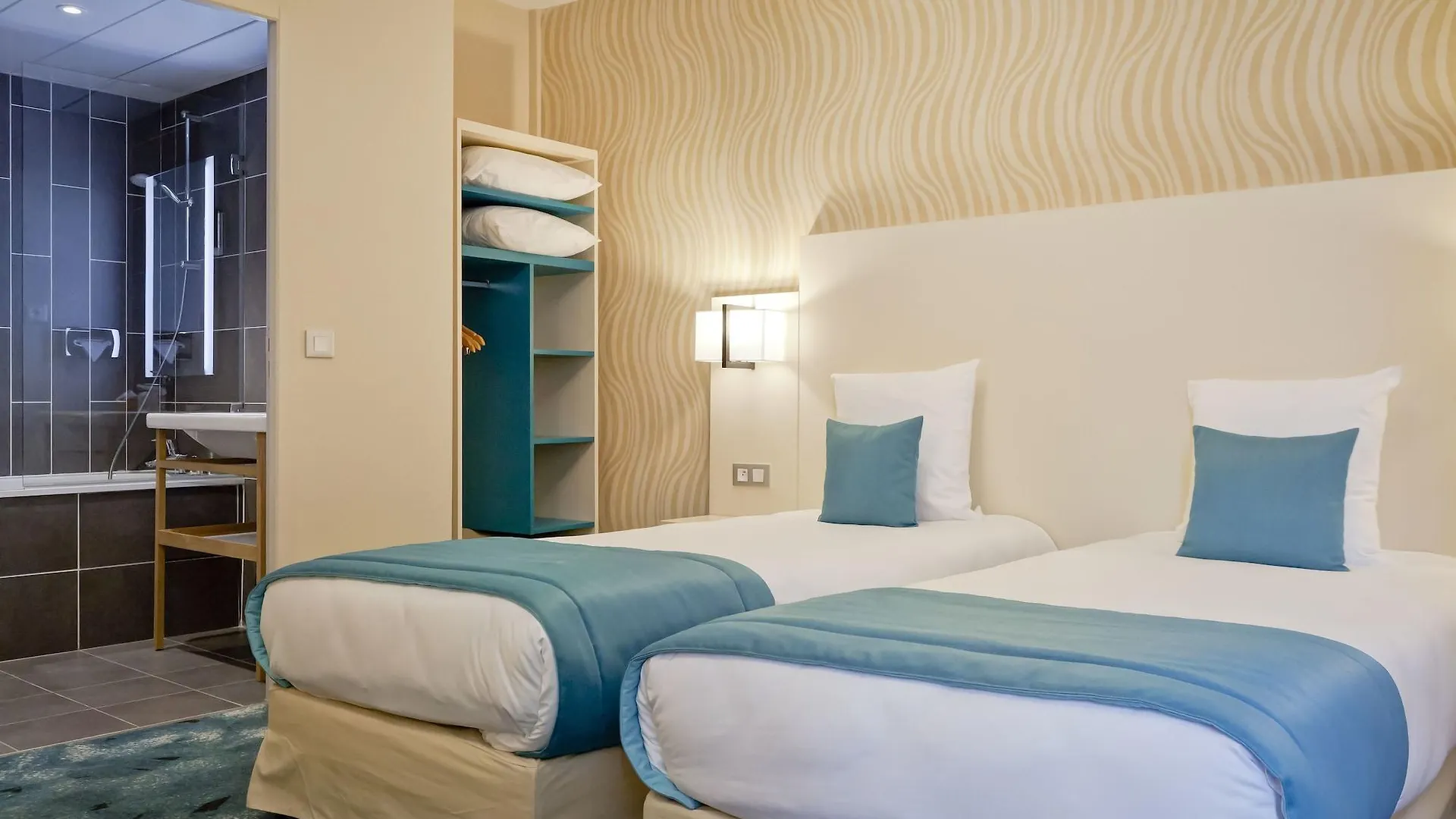 ***  Hotel Des Remparts Perrache Lyon France