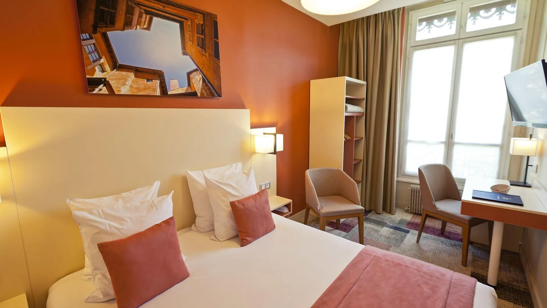 Hotel Des Remparts Perrache Lyon