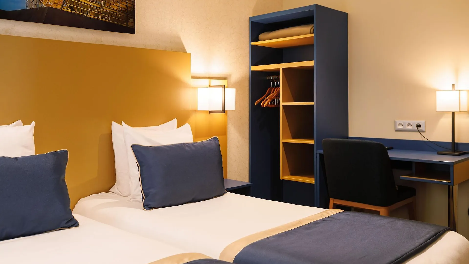 Hotel Des Remparts Perrache Lyon
