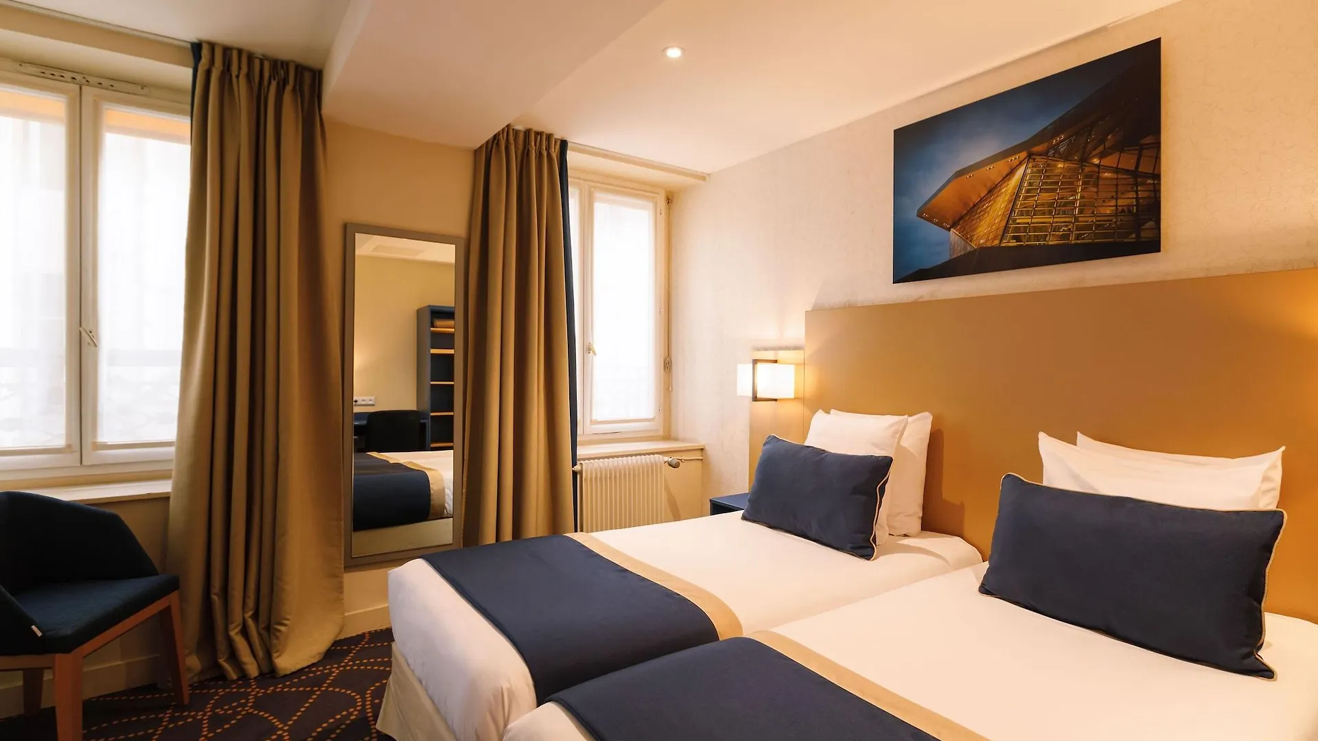 Hotel Des Remparts Perrache Lyon