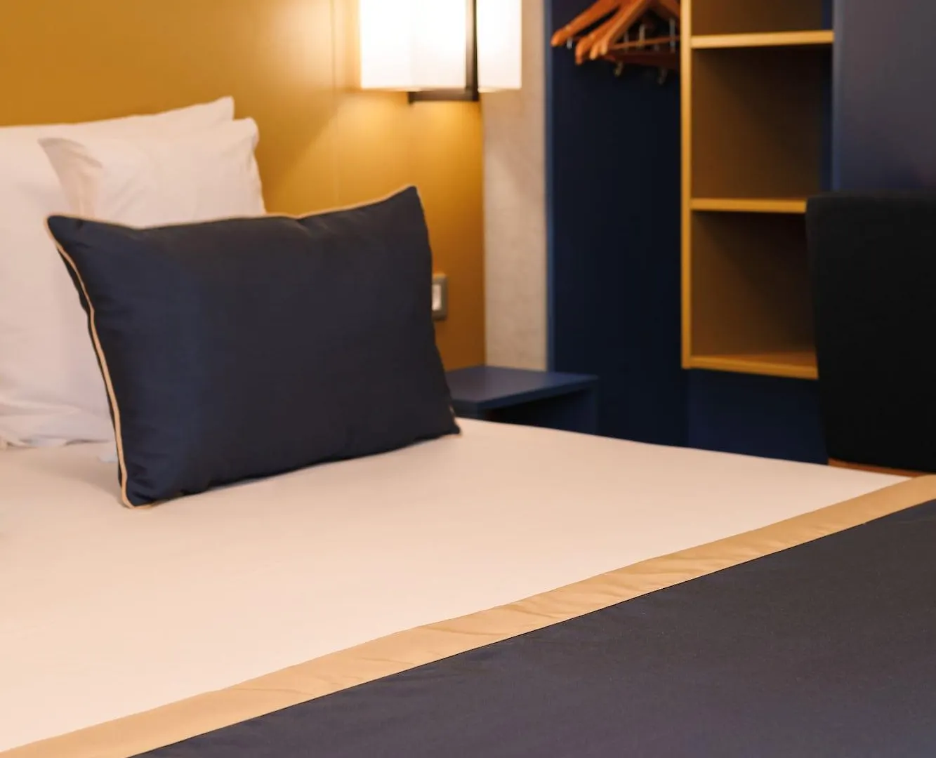Hotel Des Remparts Perrache Lyon 3*,  France