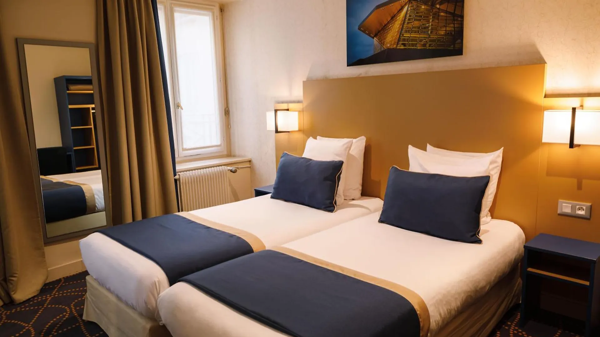 Hotel Des Remparts Perrache Lyon France